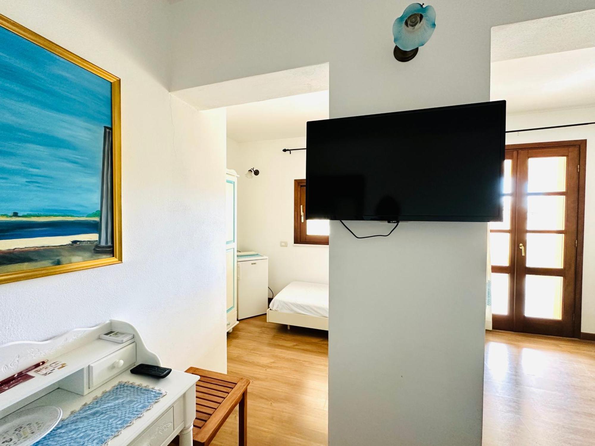 B&B Tre - Rooms & Relax Οριστάνο Εξωτερικό φωτογραφία